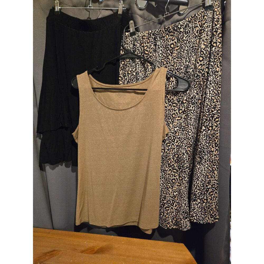(3) Elementz Animal Print Skirt, Old Navy Skirt & Gold Tank Top Charter Club, SP